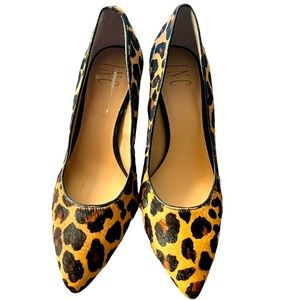 Womens designer heels by INC; Sz 7M